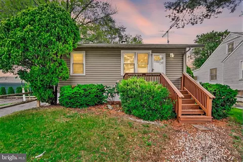 1719 Pin Oak Ave, Dundalk, MD 21222