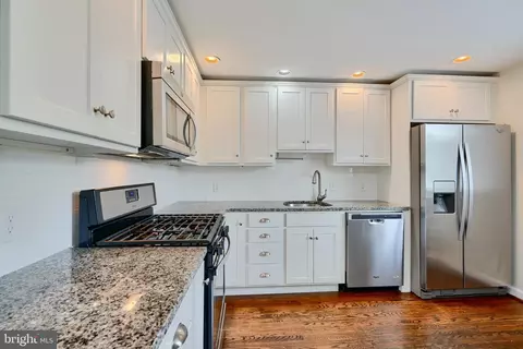 Kitchen - 2208 Searles Rd, Dundalk, MD 21222 photo 5 of 5