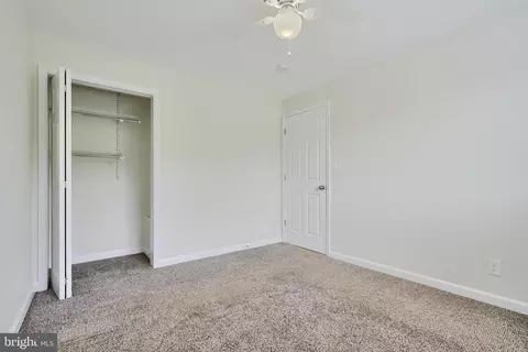 Bedroom - 2208 Searles Rd, Dundalk, MD 21222 photo 3 of 5