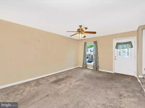 8 Congaree Ct, Nottingham, MD 21236 photo 8