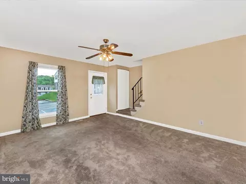 8 Congaree Ct, Nottingham, MD 21236 photo 6