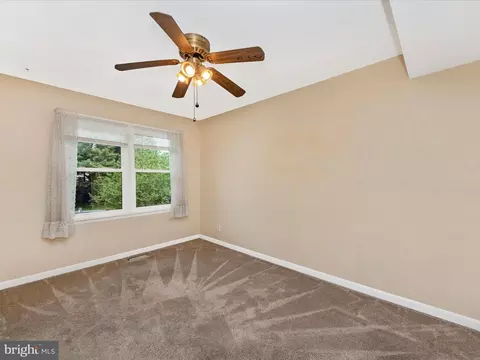 8 Congaree Ct, Nottingham, MD 21236 photo 10