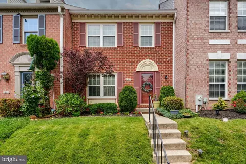 9 Kathsway Ct, Parkville, MD 21234