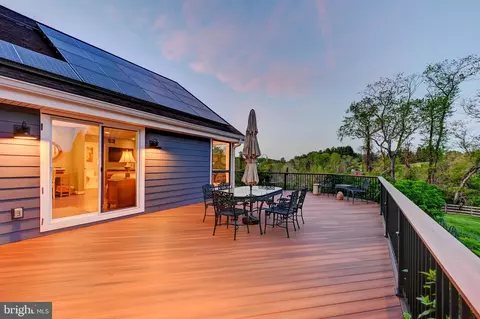 Exterior - 1111 Corbett Rd, Monkton, MD 21111 photo 4 of 9