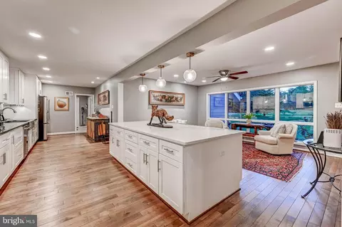Kitchen - 1111 Corbett Rd, Monkton, MD 21111 photo 4 of 6
