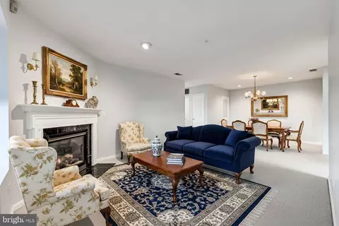 12111 Tullamore Ct #101, Lutherville Timonium, MD 21093