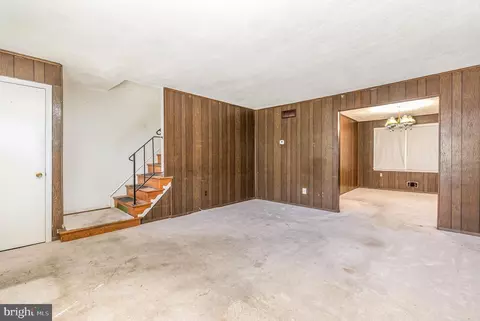 2137 Cockspur Rd, Middle River, MD 21220 photo 4