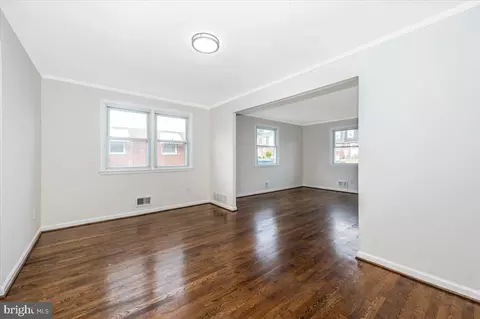 5654 Whitby Rd, Baltimore, MD 21206 photo 9