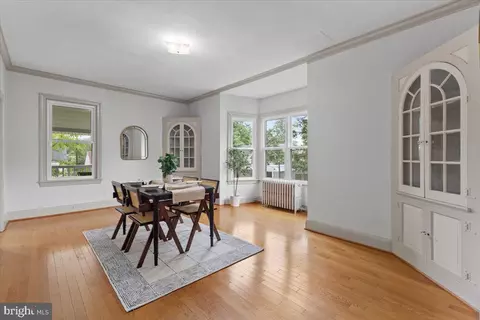 Dining - 5321 Hutton Ave, Baltimore, MD 21207 photo 1 of 3
