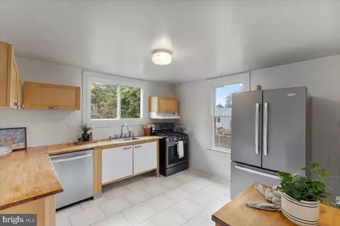Kitchen - 5321 Hutton Ave, Baltimore, MD 21207 photo 1 of 3