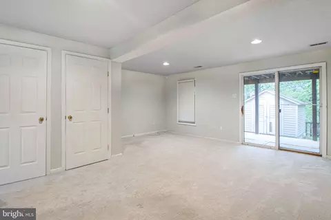 2 Cedarcone Ct, Nottingham, MD 21236 photo 14