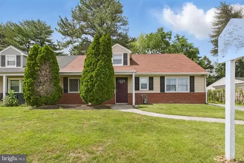 7112 Munford Rd, Windsor Mill, MD 21244