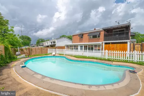 Exterior - 5513 Daybreak Ter, Baltimore, MD 21206 photo 5 of 8