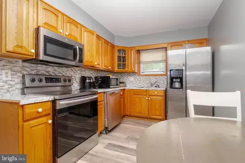 Other - 5513 Daybreak Ter, Baltimore, MD 21206 photo 3 of 9