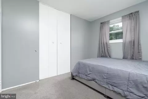 Bedroom - 5513 Daybreak Ter, Baltimore, MD 21206 photo 5 of 10