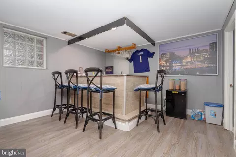 Entry Way - 5513 Daybreak Ter, Baltimore, MD 21206 photo 2 of 2