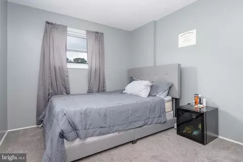 Bedroom - 5513 Daybreak Ter, Baltimore, MD 21206 photo 4 of 10
