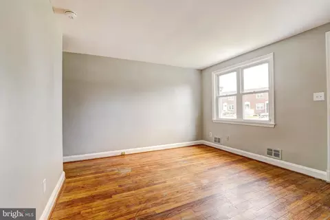1334 Dalton Rd, Parkville, MD 21234 photo 4