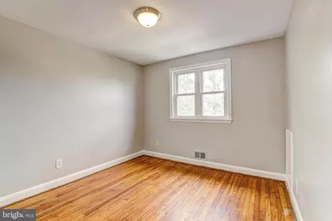 1334 Dalton Rd, Parkville, MD 21234 photo 18