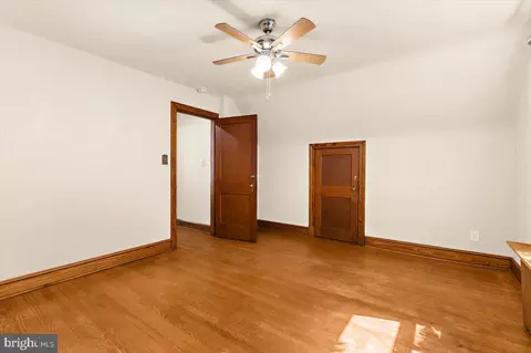 Bedroom - 1209 Maiden Choice Ln, Baltimore, MD 21229 photo 9 of 9