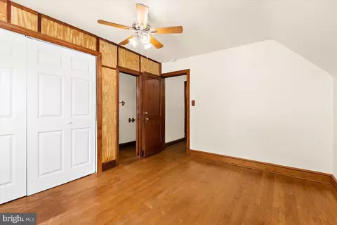 Bedroom - 1209 Maiden Choice Ln, Baltimore, MD 21229 photo 6 of 9