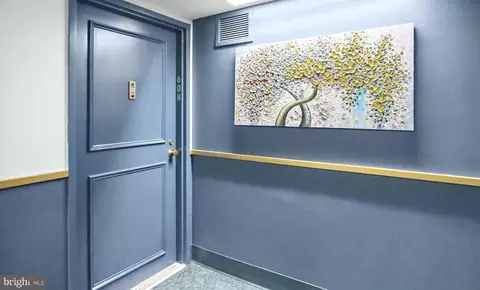 Entry Way - 205 E Joppa Rd #608, Towson, MD 21286 photo 1 of 2