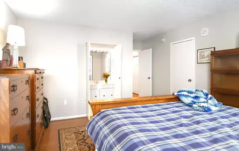 Bedroom - 205 E Joppa Rd #608, Towson, MD 21286 photo 2 of 4