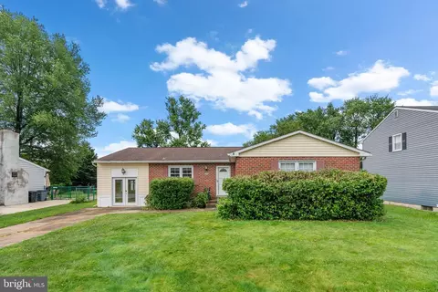 307 Bond Ave, Reisterstown, MD 21136