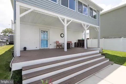 Exterior - 7306 Waldman Ave, Sparrows Point, MD 21219 photo 6 of 14