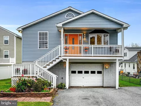 7306 Waldman Ave, Sparrows Point, MD 21219