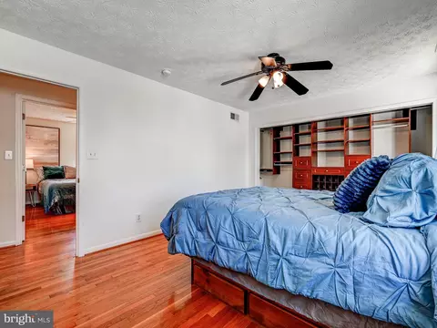 Bedroom - 7306 Waldman Ave, Sparrows Point, MD 21219 photo 2 of 6