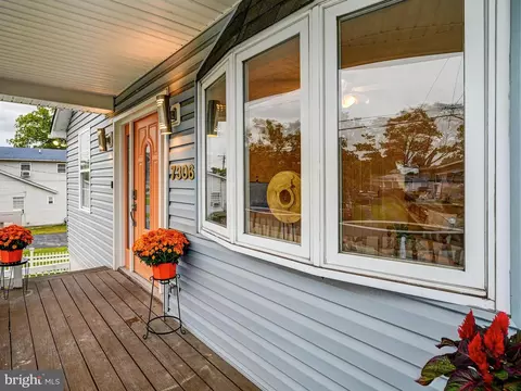 Exterior - 7306 Waldman Ave, Sparrows Point, MD 21219 photo 2 of 14