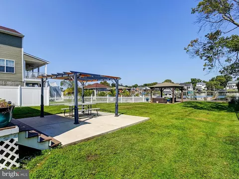 Exterior - 7306 Waldman Ave, Sparrows Point, MD 21219 photo 9 of 14