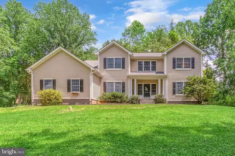 12031 Falls Rd, Cockeysville, MD 21030