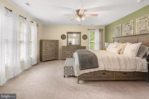 Bedroom - 11713 Jerome Ave, White Marsh, MD 21162 photo 4 of 9