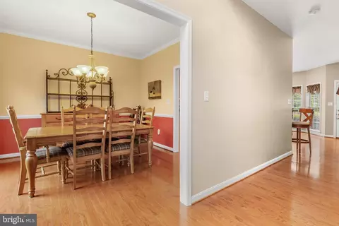 Entry Way - 11713 Jerome Ave, White Marsh, MD 21162 photo 3 of 12