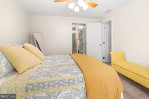 Bedroom - 11713 Jerome Ave, White Marsh, MD 21162 photo 9 of 9