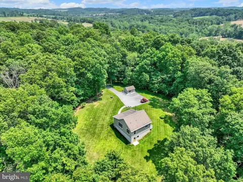 19420 Vernon Rd, White Hall, MD 21161