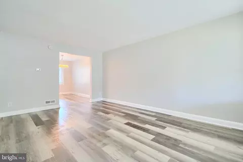 406 Torner Rd, Essex, MD 21221 photo 6