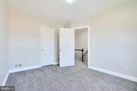406 Torner Rd, Essex, MD 21221 photo 16