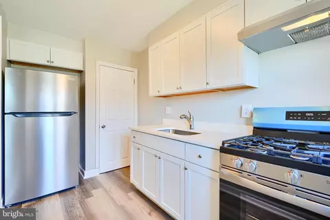 406 Torner Rd, Essex, MD 21221 photo 14