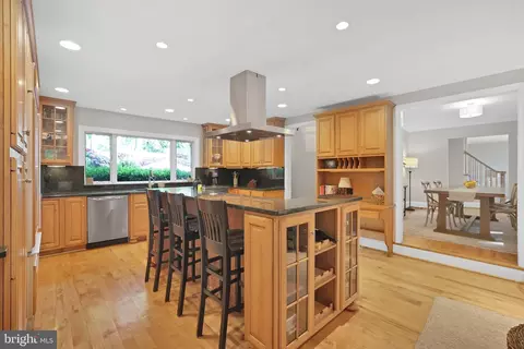 Kitchen - 5501 Williams Rd, Hydes, MD 21082 photo 5 of 10