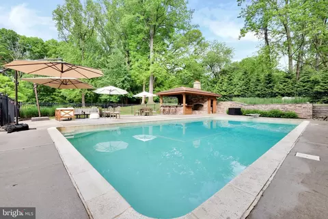 Exterior - 5501 Williams Rd, Hydes, MD 21082 photo 11 of 19