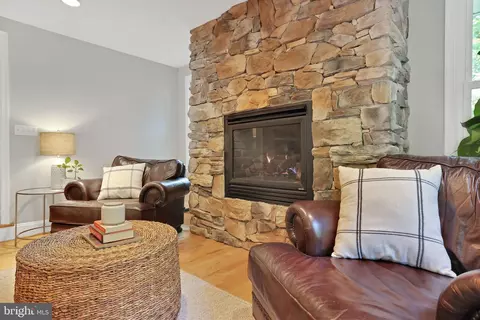 Living - 5501 Williams Rd, Hydes, MD 21082 photo 3 of 3
