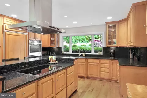Kitchen - 5501 Williams Rd, Hydes, MD 21082 photo 10 of 10