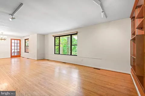 Living - 4202 Green Glade Rd, Phoenix, MD 21131 photo 3 of 10