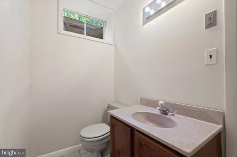 Bath - 4202 Green Glade Rd, Phoenix, MD 21131 photo 2 of 2