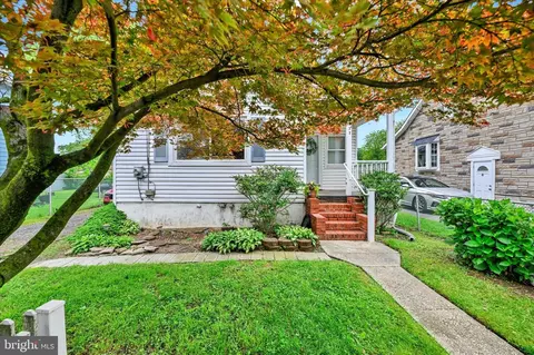 Exterior - 2622 Sparrows Point Rd, Sparrows Point, MD 21219 photo 3 of 3