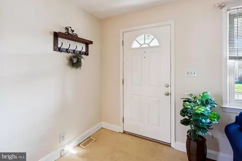 1075 Elm, Halethorpe, MD 21227 photo 6