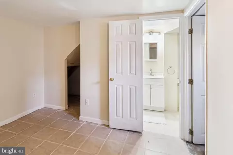 1075 Elm, Halethorpe, MD 21227 photo 28